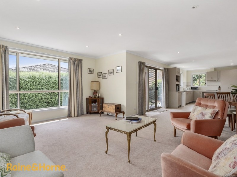 507 Village Drive, Kingston TAS 7050