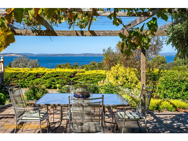 259 Tinderbox Road, Tinderbox TAS 7054