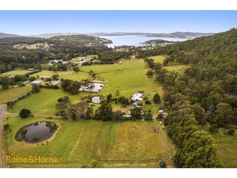 125 Saddle Road, Kettering TAS 7155