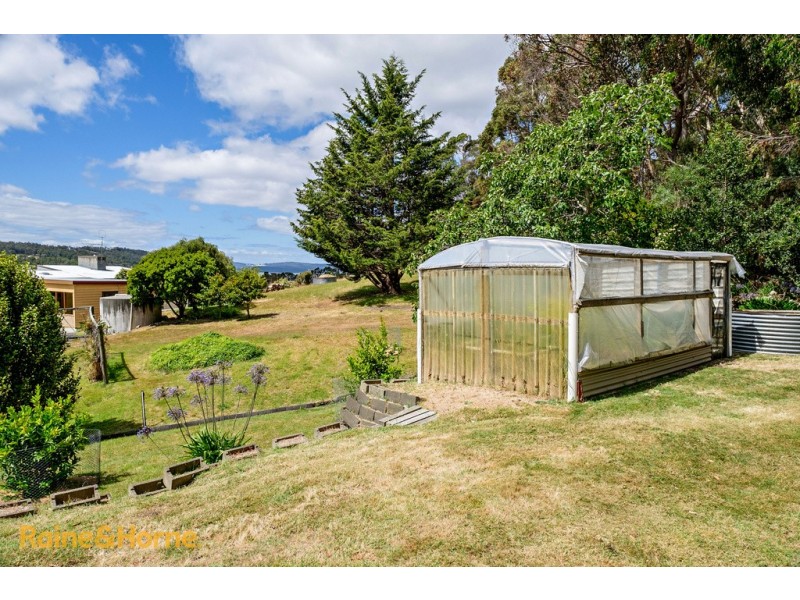 125 Saddle Road, Kettering TAS 7155
