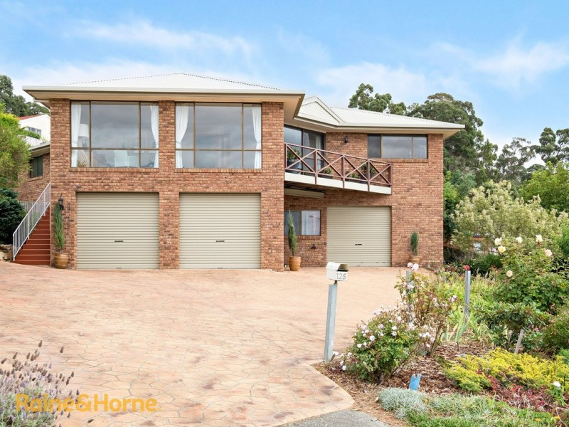 125 Tingira Road, Blackmans Bay TAS 7052