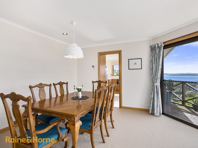 125 Tingira Road, Blackmans Bay TAS 7052