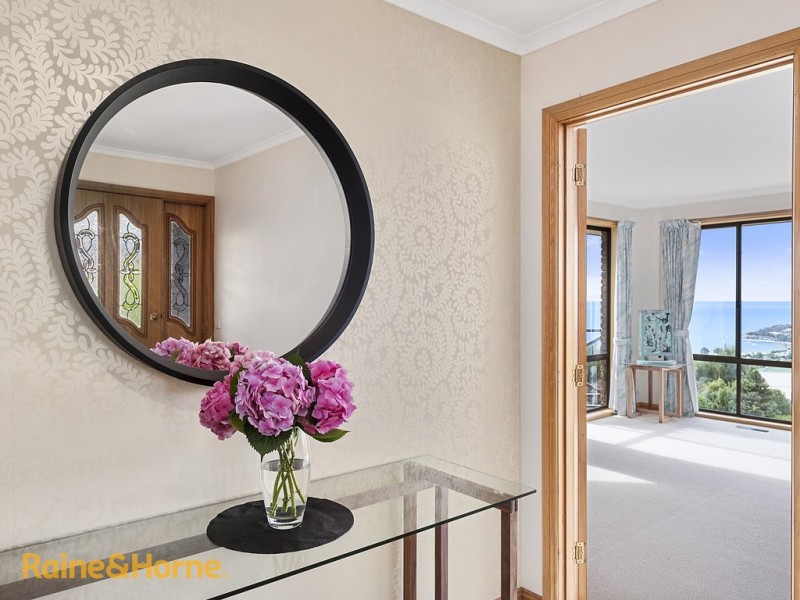 125 Tingira Road, Blackmans Bay TAS 7052