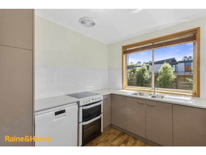 6 Gormley Drive, Kingston TAS 7050