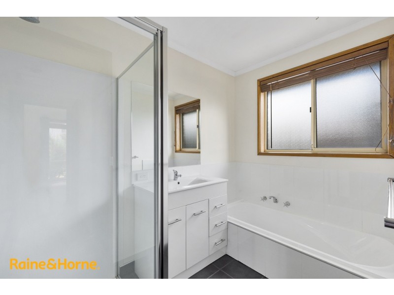6 Gormley Drive, Kingston TAS 7050