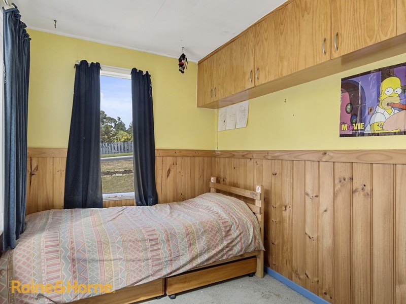 27 Garnett Street, Blackmans Bay TAS 7052