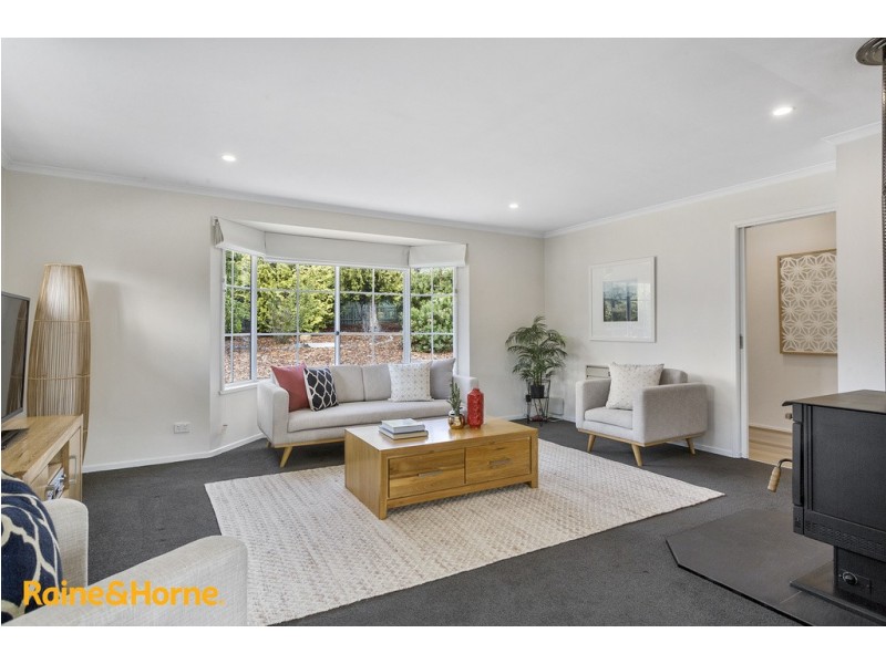 40 Burwood Drive, Blackmans Bay TAS 7052