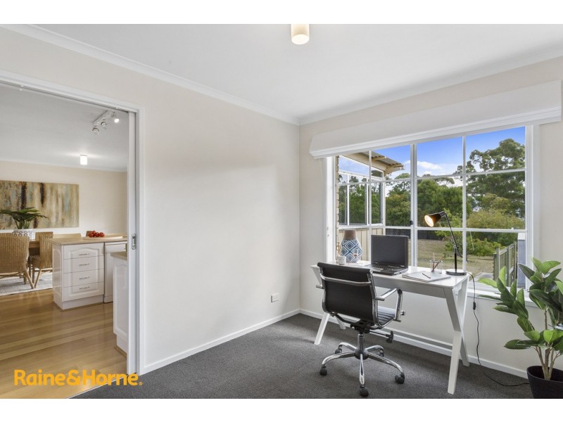 40 Burwood Drive, Blackmans Bay TAS 7052