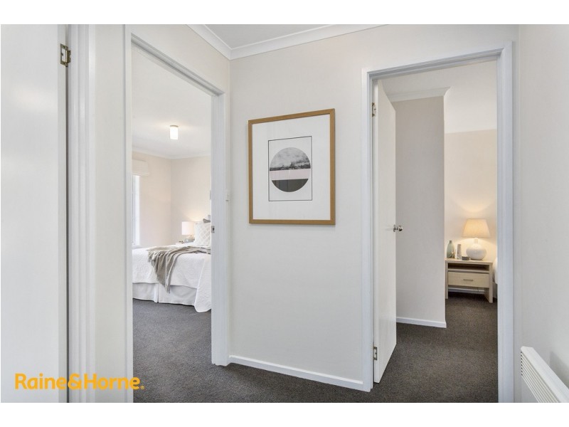 40 Burwood Drive, Blackmans Bay TAS 7052