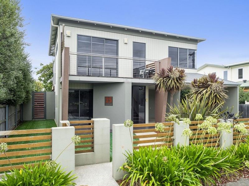 25 Windsor Street, Kingston Beach TAS 7050