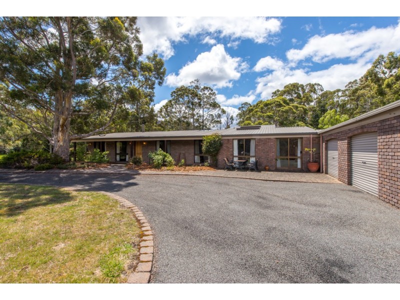 11 Websters Road, Leslie Vale TAS 7054