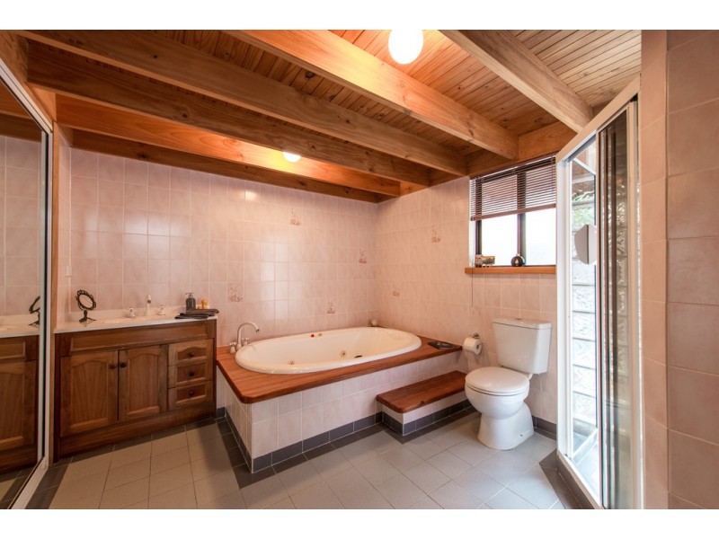 11 Websters Road, Leslie Vale TAS 7054