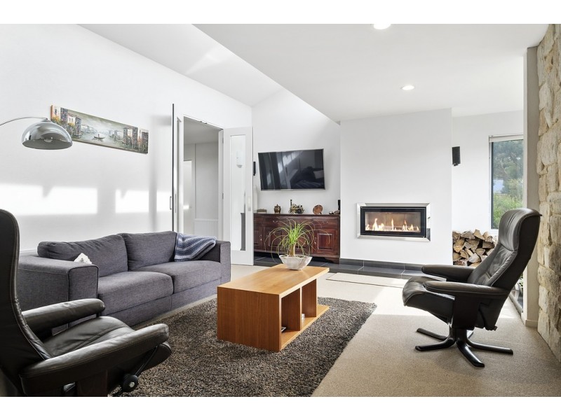3 Greenhill Drive, Kingston TAS 7050