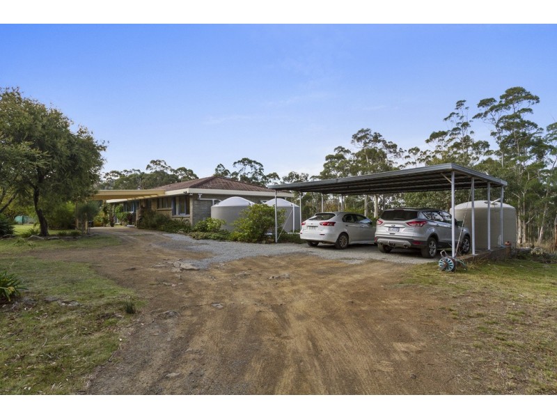 410 Leslie Road, Kingston TAS 7050