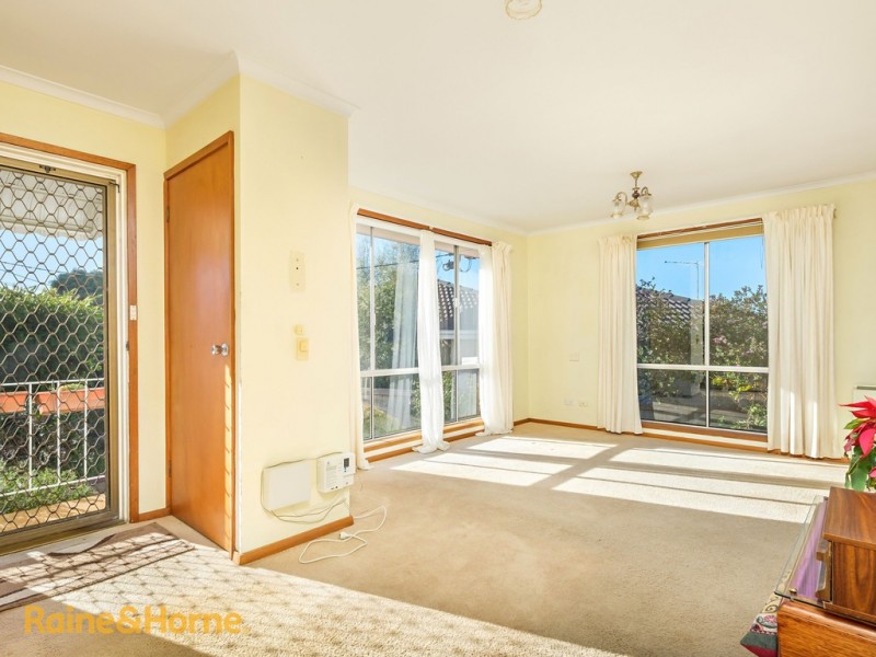 1/44 Crystal Downs Drive, Blackmans Bay TAS 7052