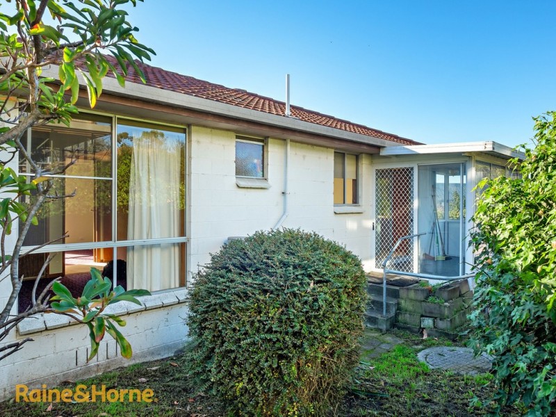 1/44 Crystal Downs Drive, Blackmans Bay TAS 7052