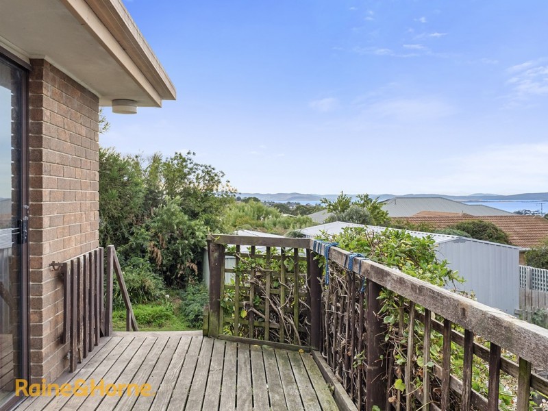 61 Woodlands Drive, Blackmans Bay TAS 7052