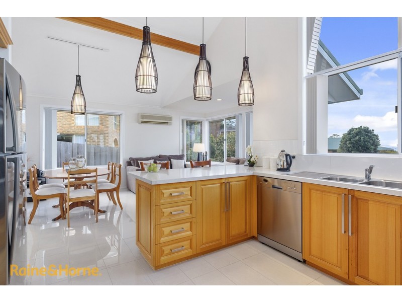 10 Timbertop Drive, Blackmans Bay TAS 7052