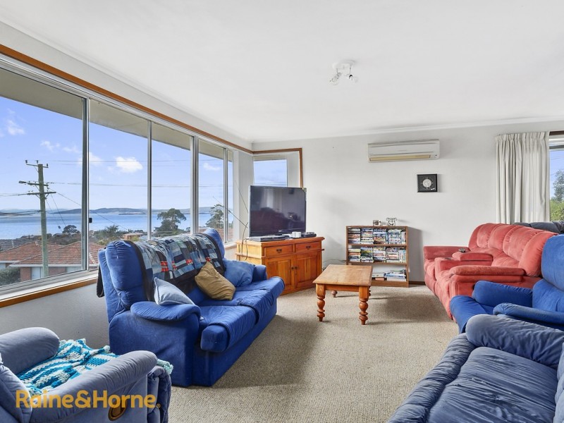 4 Kunama Drive, Kingston Beach TAS 7050