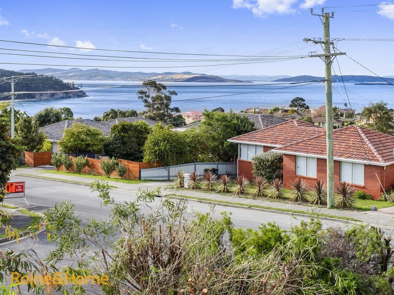 4 Kunama Drive, Kingston Beach TAS 7050