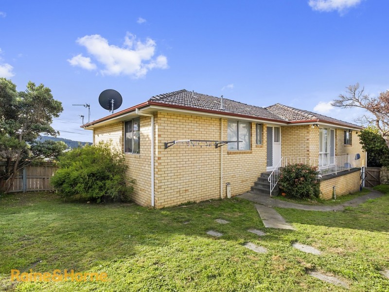 4 Kunama Drive, Kingston Beach TAS 7050