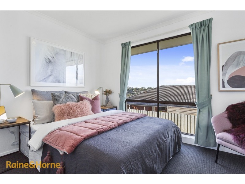 2/9 Crystal Downs Drive, Blackmans Bay TAS 7052