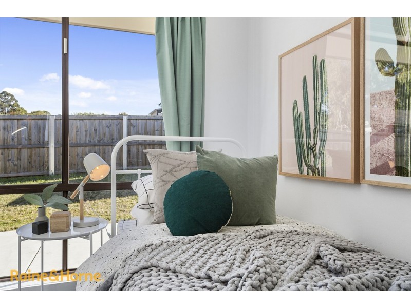 2/9 Crystal Downs Drive, Blackmans Bay TAS 7052