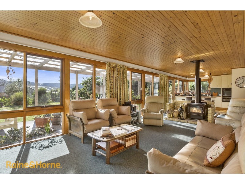 2A Moir Road, Kingston TAS 7050