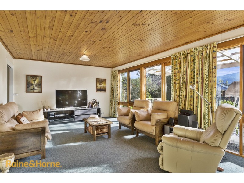 2A Moir Road, Kingston TAS 7050