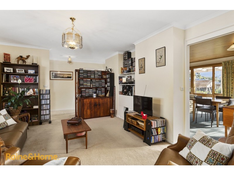 2A Moir Road, Kingston TAS 7050