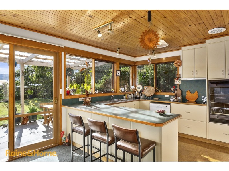 2A Moir Road, Kingston TAS 7050