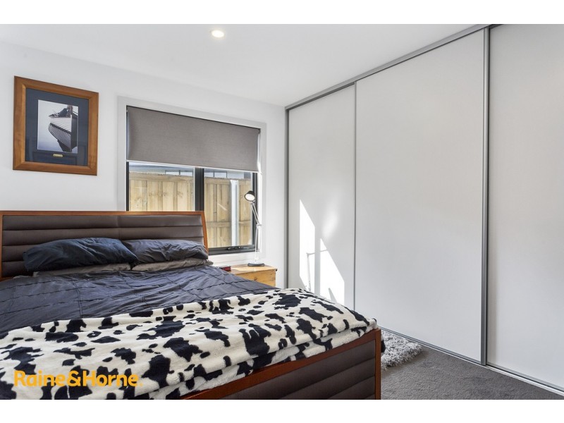 1/358 Redwood Road, Kingston TAS 7050