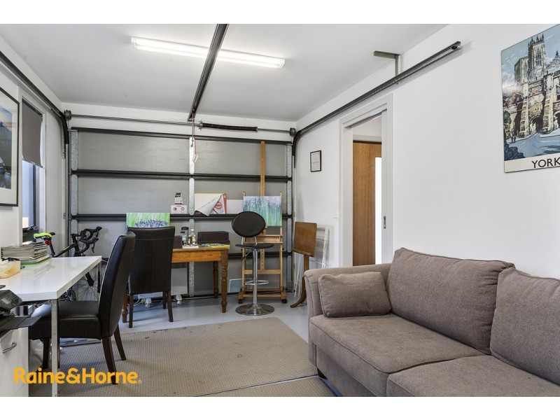 1/358 Redwood Road, Kingston TAS 7050