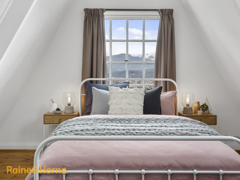 56 Auburn Road, Kingston Beach TAS 7050