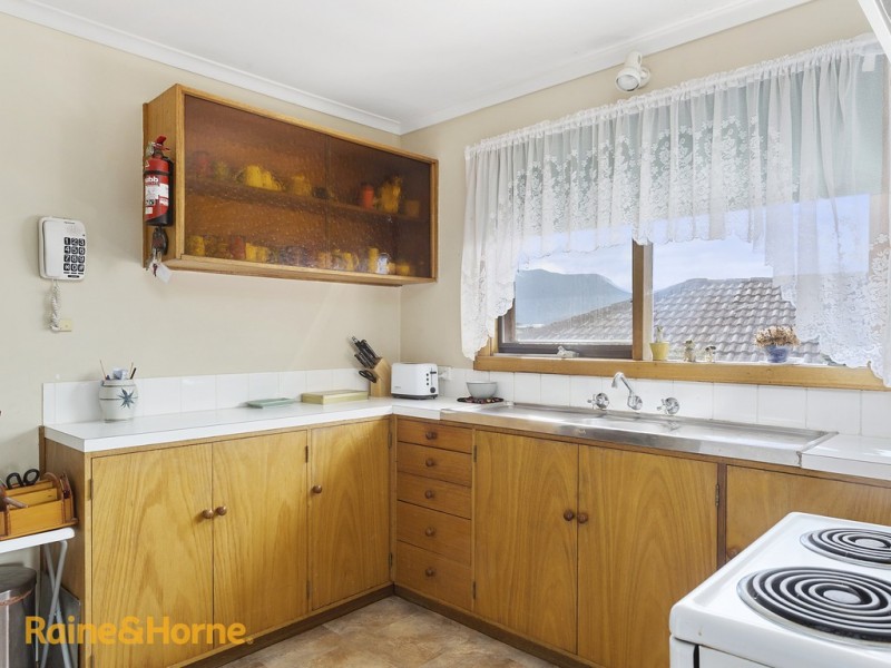11 Swift Place, Kingston TAS 7050
