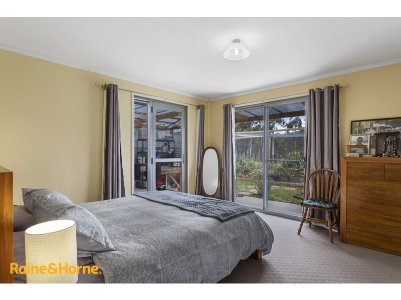 38 Bruschs Road, Oyster Cove TAS 7150