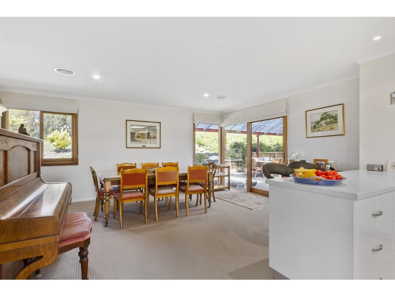 12 Englefield Drive, Margate TAS 7054