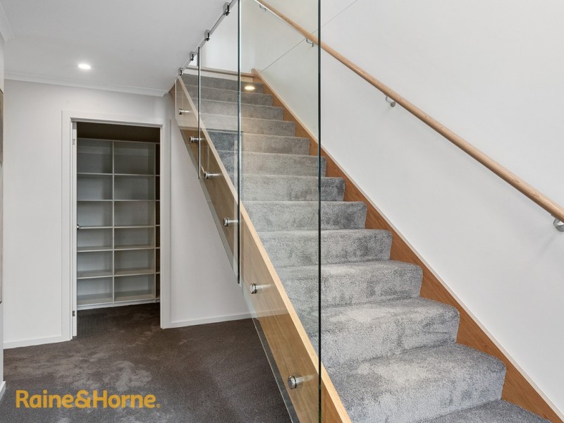 2/43 Suncoast Drive, Blackmans Bay TAS 7052