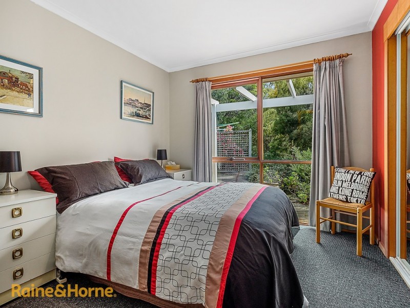 45 Jindabyne Road, Kingston Beach TAS 7050