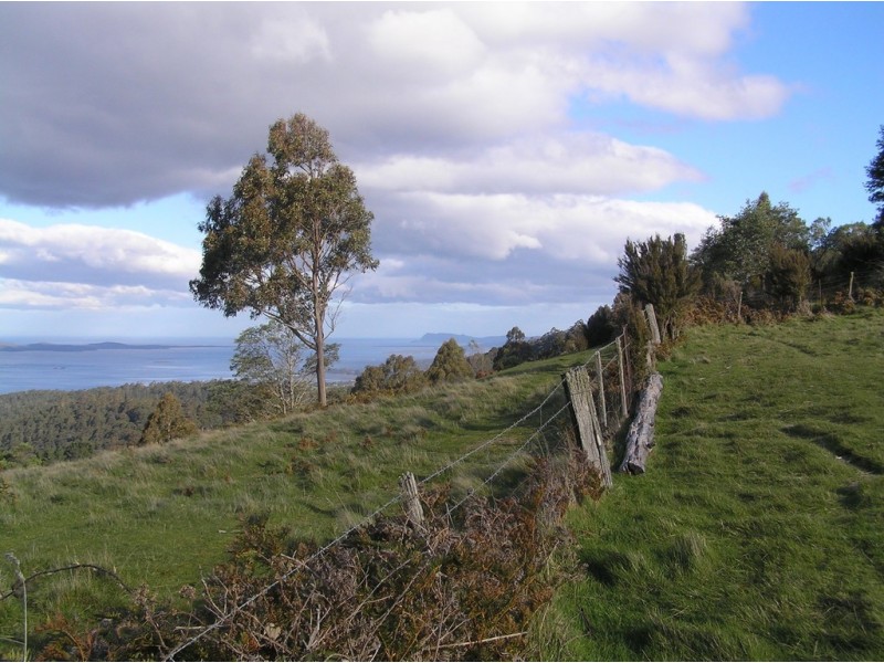 635 Nicholls Rivulet Road, Oyster Cove TAS 7150