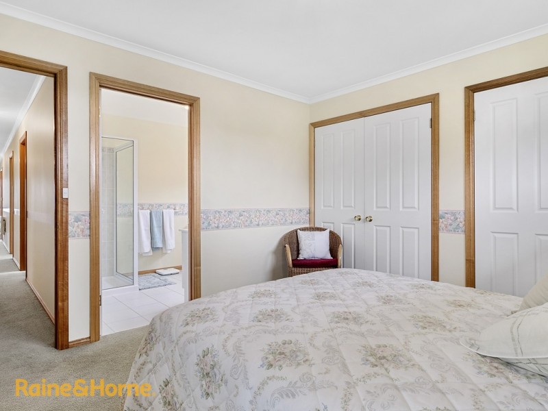 3 Cider Gum Drive, Blackmans Bay TAS 7052