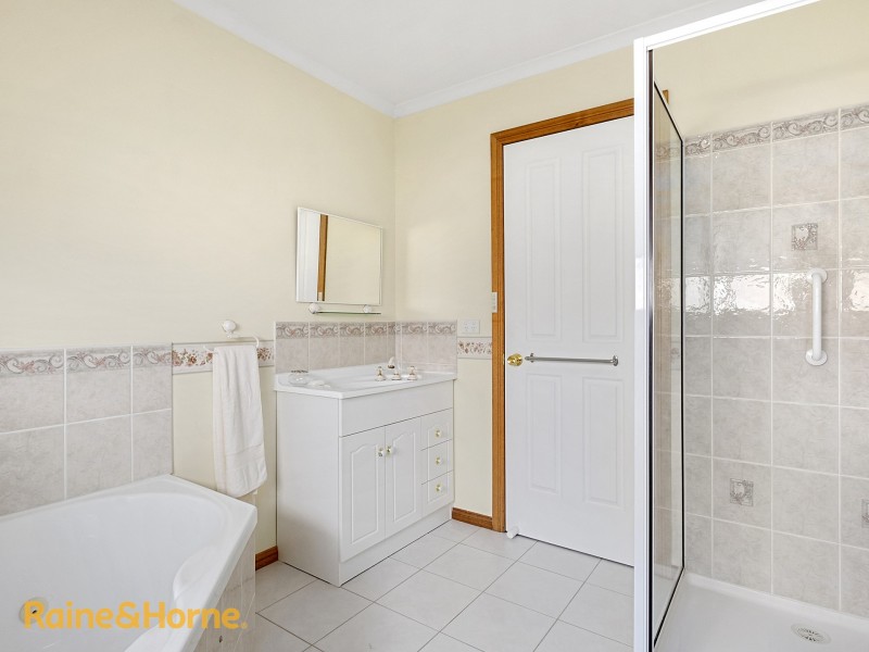 3 Cider Gum Drive, Blackmans Bay TAS 7052