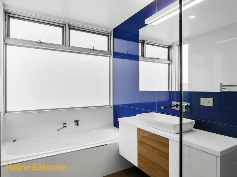 9 Thornton Close, Blackmans Bay TAS 7052