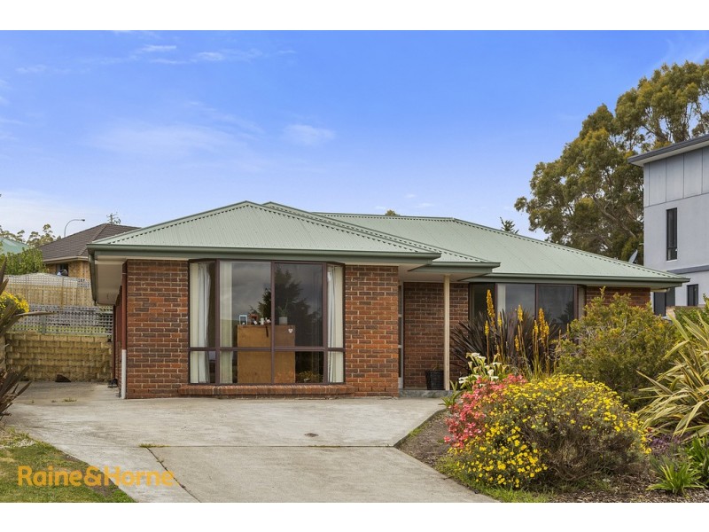 2 Kingfisher Street, Kingston TAS 7050