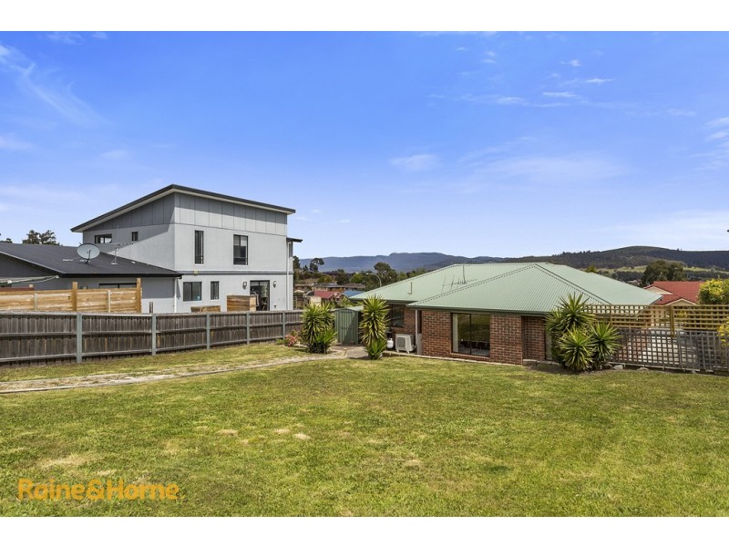 2 Kingfisher Street, Kingston TAS 7050