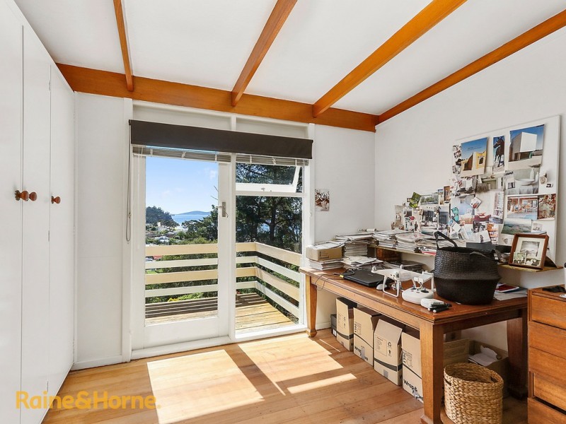 40 Roslyn Avenue, Kingston Beach TAS 7050