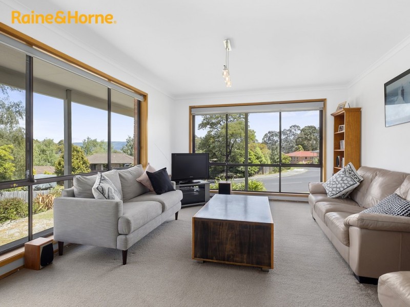 202 Redwood Road, Kingston TAS 7050