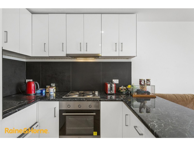 4/30 Maranoa Road, Kingston TAS 7050