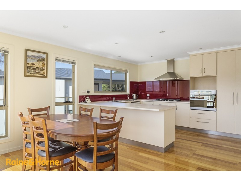 48 Fairview Drive, Kingston TAS 7050