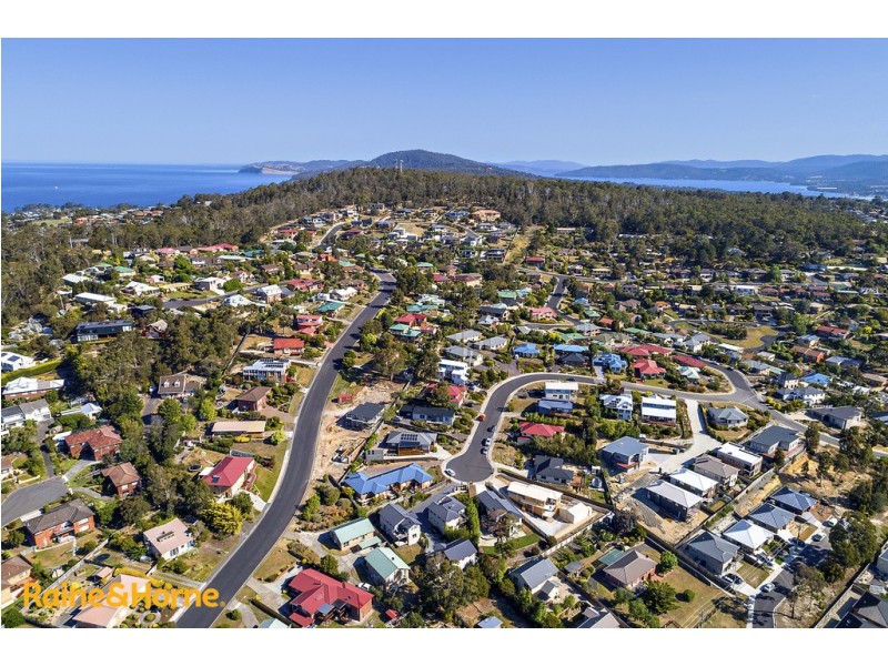 48 Fairview Drive, Kingston TAS 7050